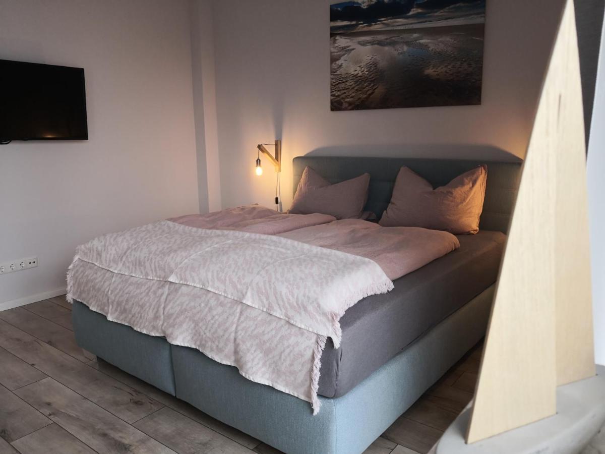 Ferienwohnung Fuer Grosse Familien Im Haus Akunak Busum Ngoại thất bức ảnh