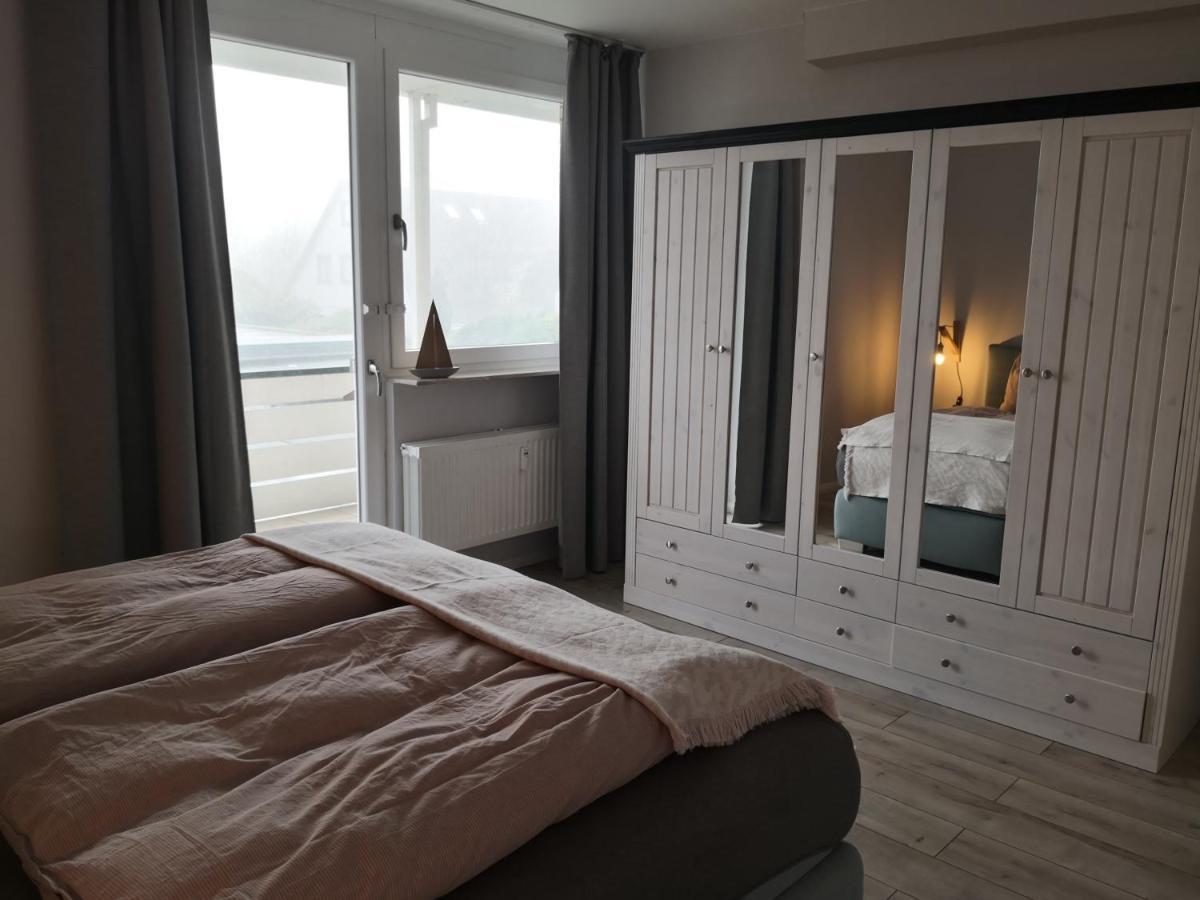 Ferienwohnung Fuer Grosse Familien Im Haus Akunak Busum Ngoại thất bức ảnh