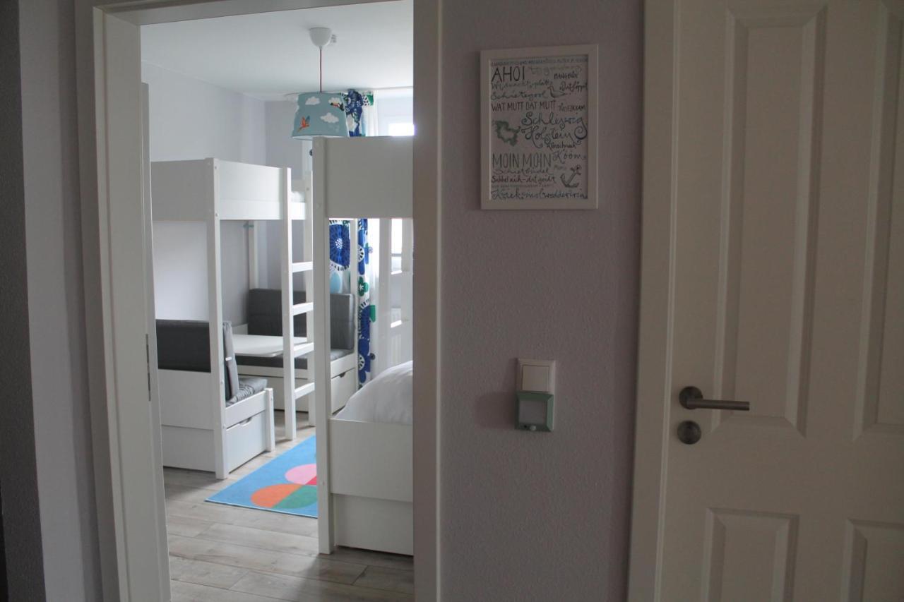 Ferienwohnung Fuer Grosse Familien Im Haus Akunak Busum Ngoại thất bức ảnh