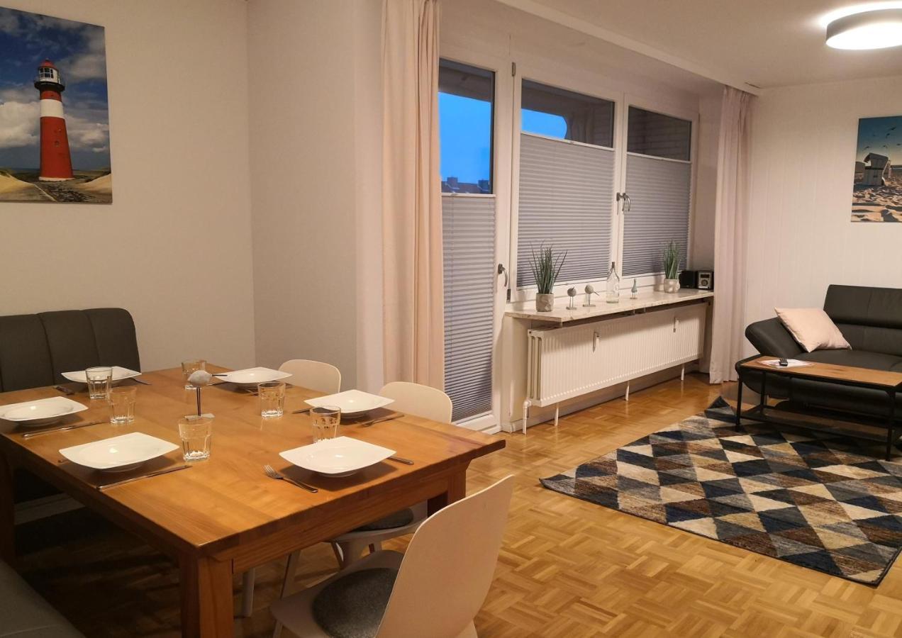Ferienwohnung Fuer Grosse Familien Im Haus Akunak Busum Ngoại thất bức ảnh